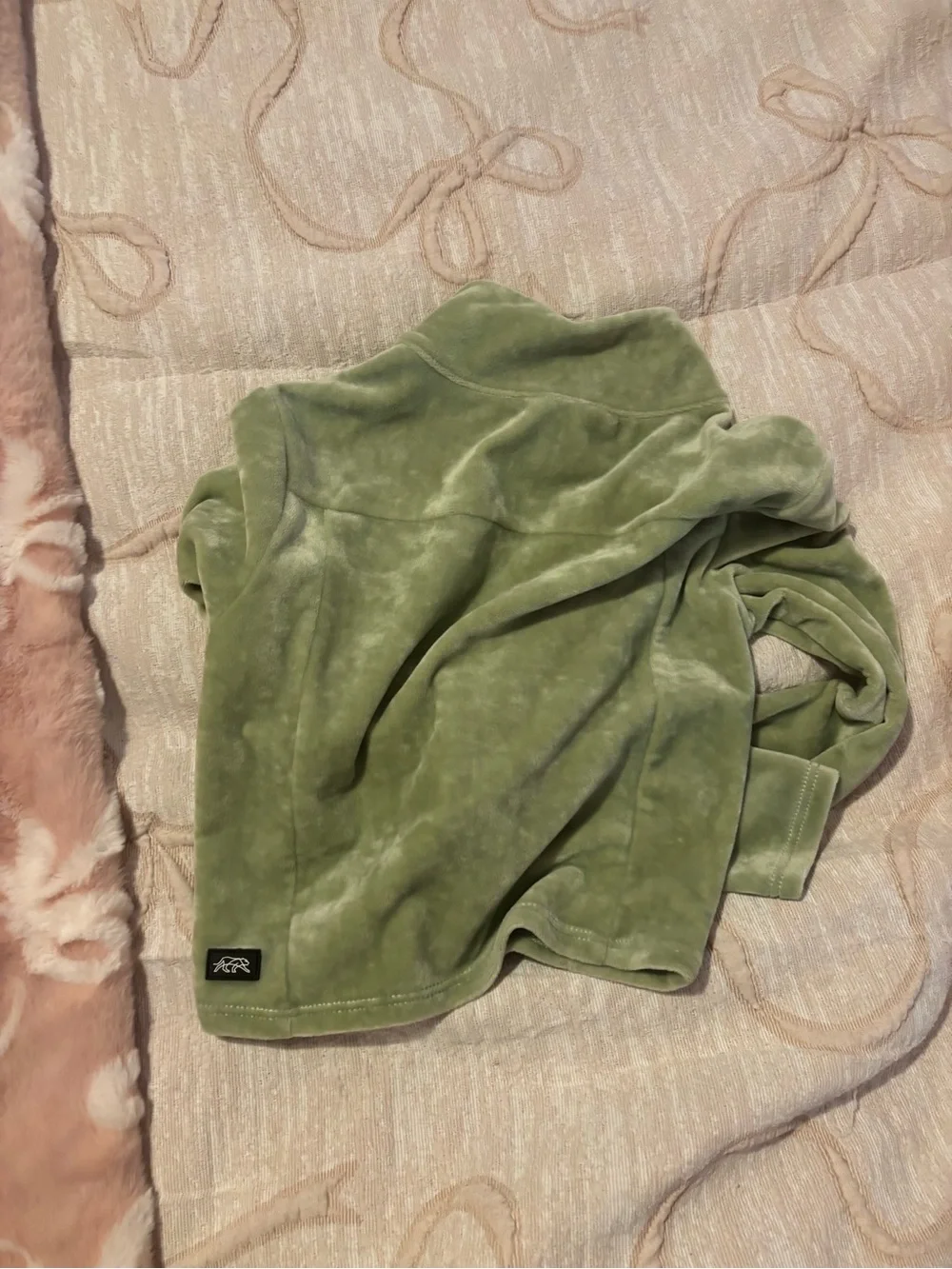 Green Velvet Loungewear Set - Hoodie & Joggers Tiger Friday